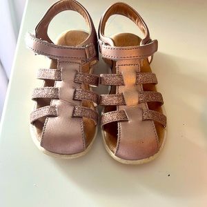 Super comfortable and durable shoes